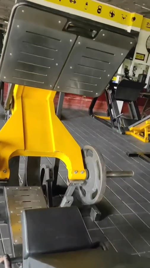 Gym Life Fitness Al Hadid — foto