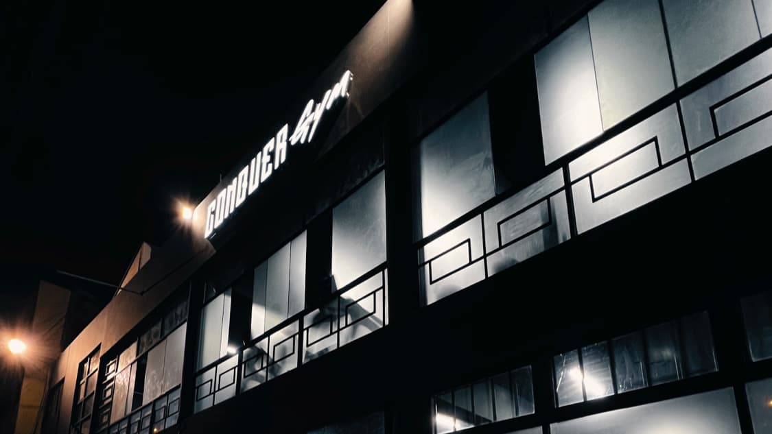 CONQUER Gym Av. Pablo Casals — foto