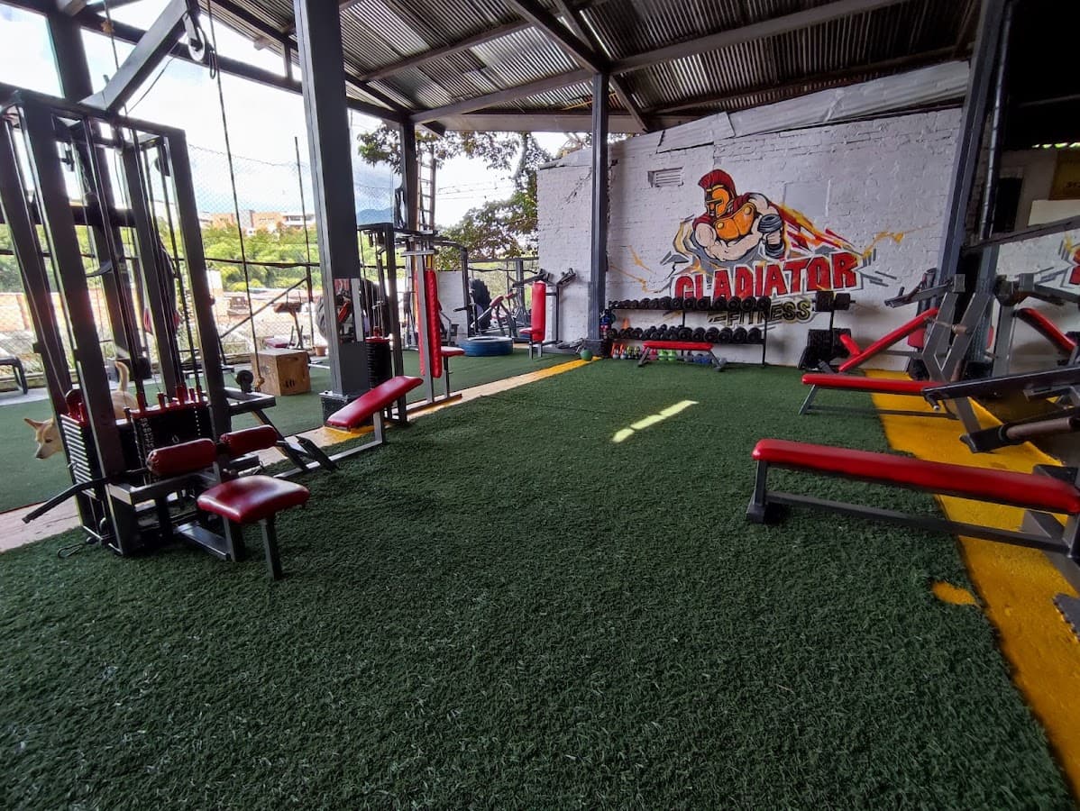 Gimnasio Pereira / Gym Gladiador Fitness