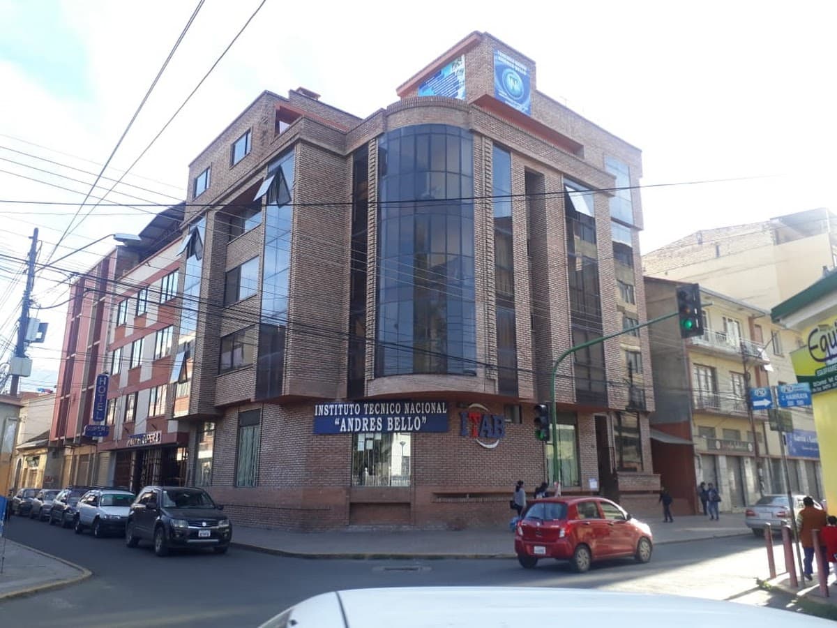 Instituto "CETA" - Mecánica Automotriz