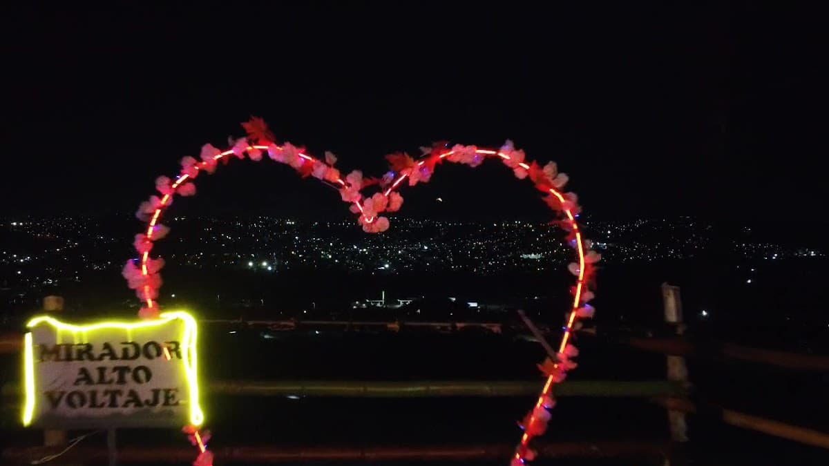 MIRADOR ALTO VOLTAJE — foto