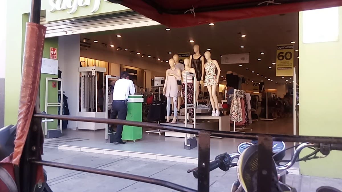 Falabella Iquitos — foto