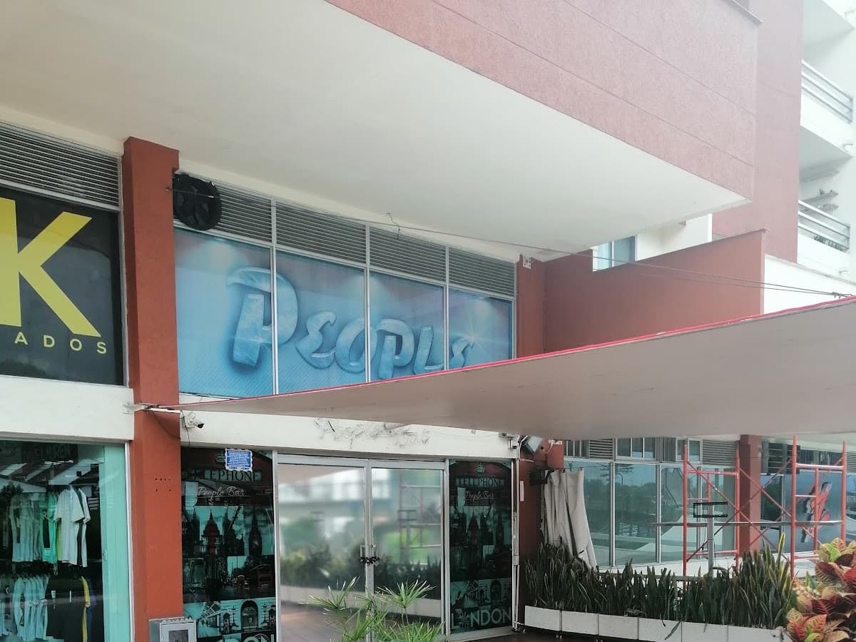 People Bar