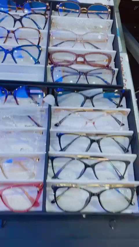 Tienda Transitions - Optica — foto