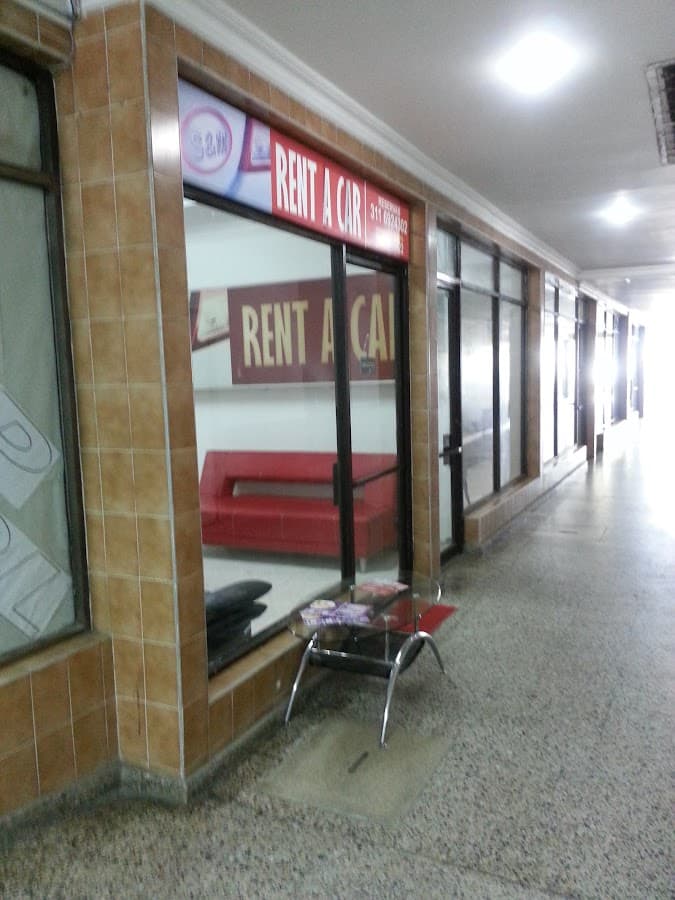S & M Rent a Car — foto