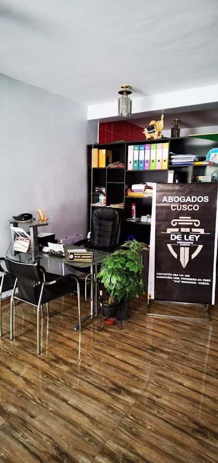 De Ley Abogados