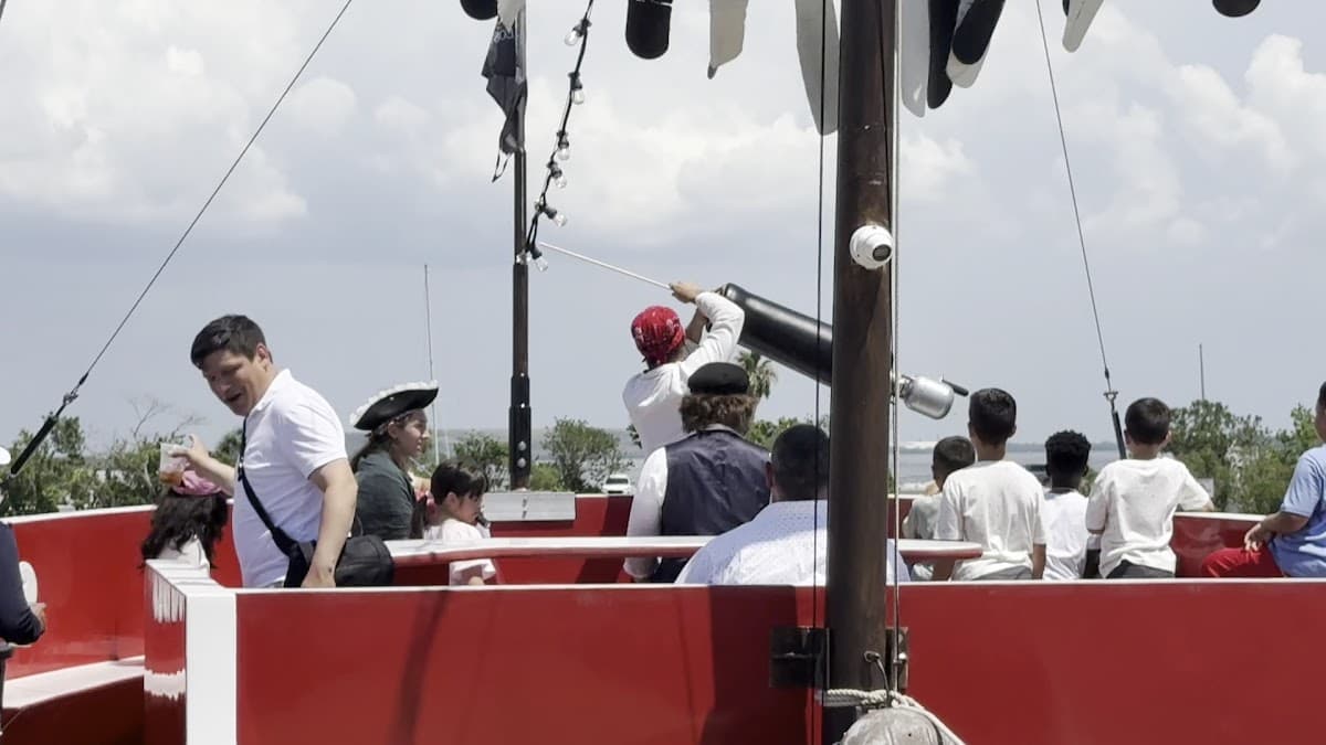 Tampa Pirate Ship - The Lost Pearl — foto