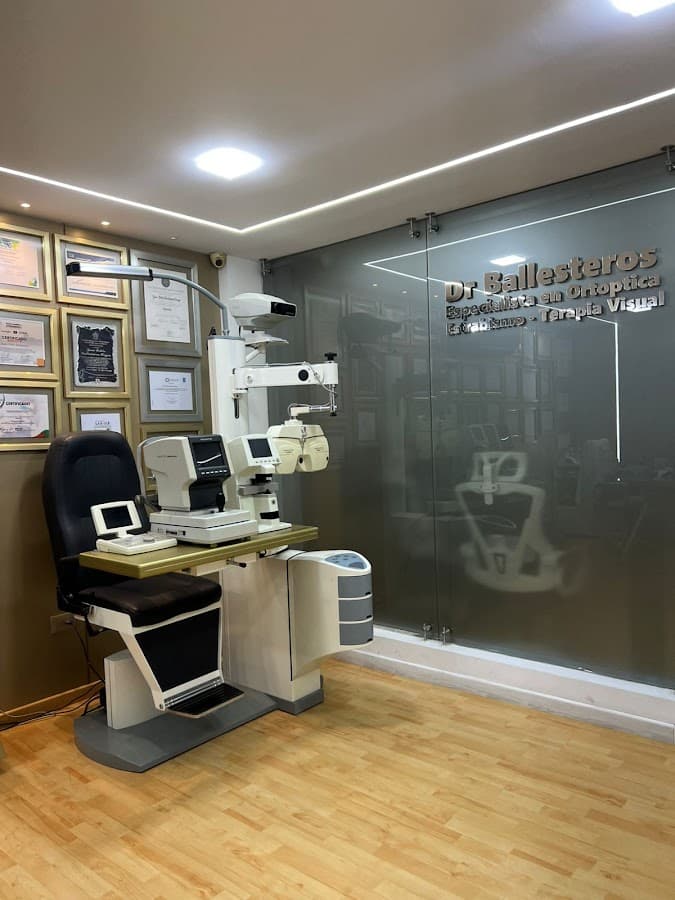 Opticalia Optica Visual Dr Ballesteros