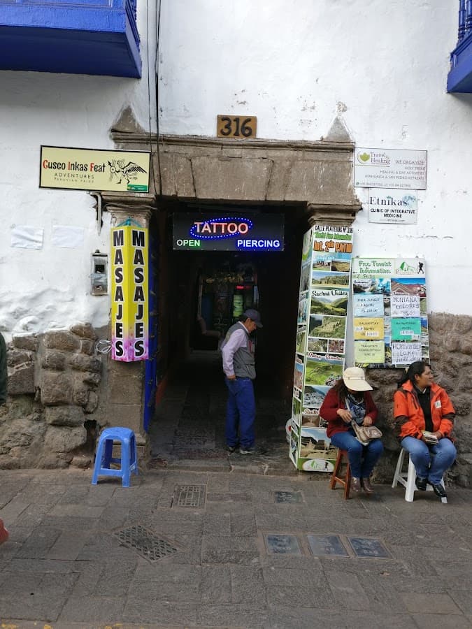 Willka Tattoo Cusco Peru — foto