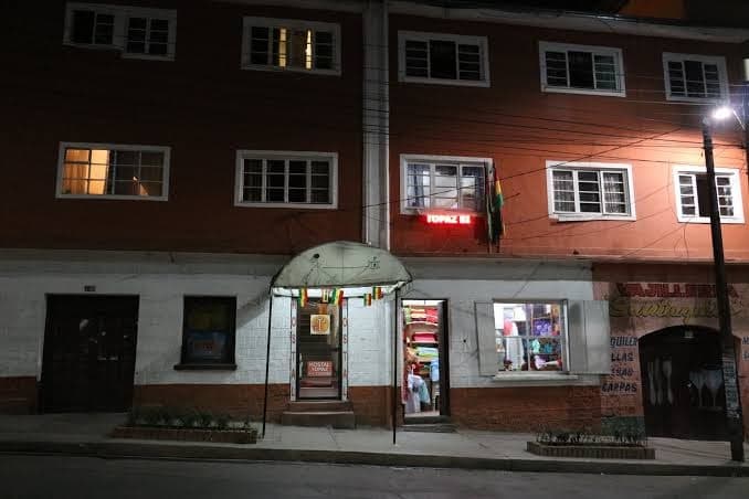 Hostal Topaz