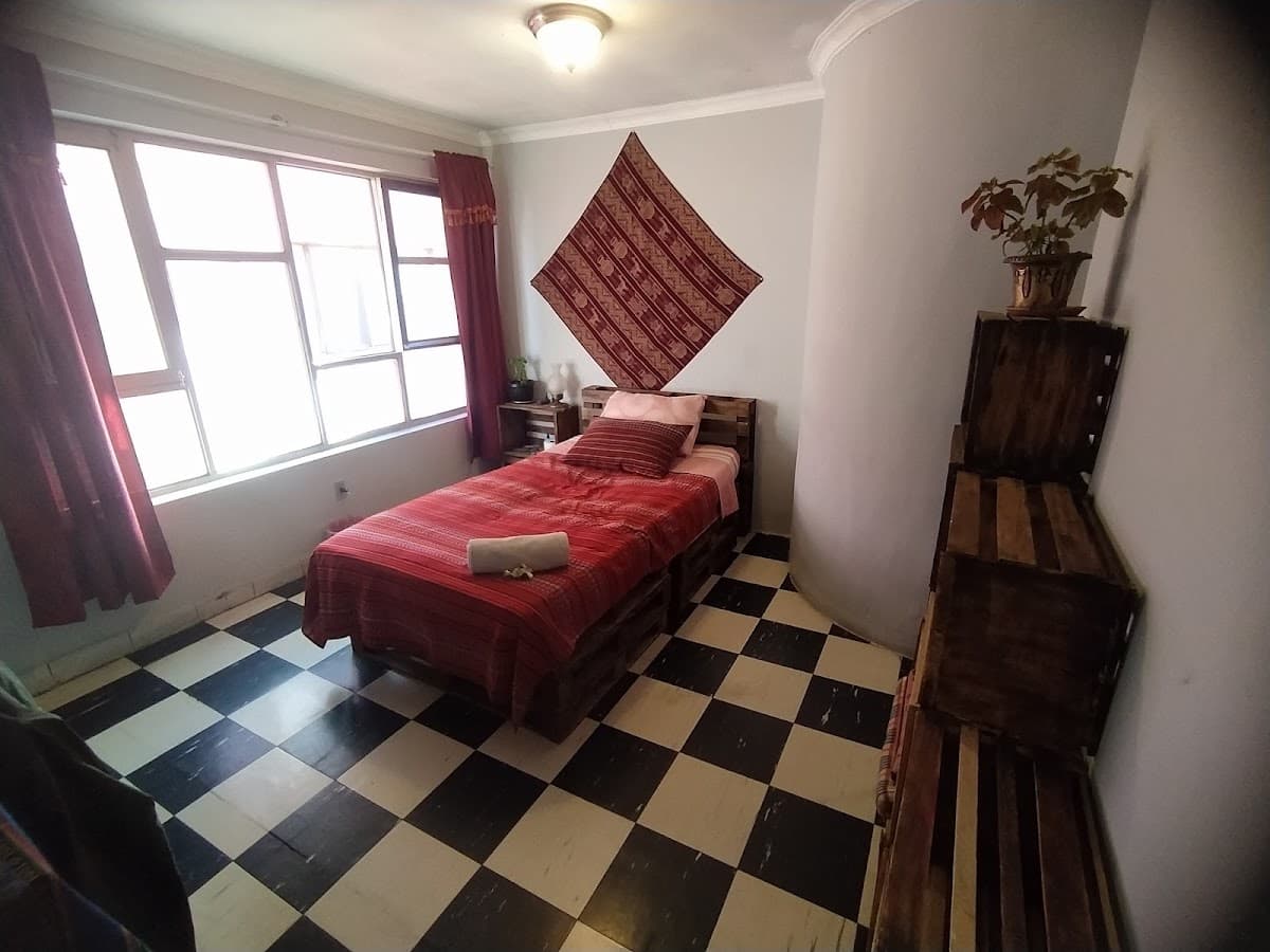 La Otra Casita Feliz / Garaje — foto