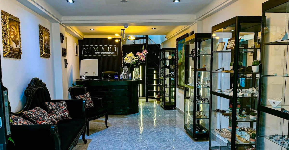 Maui Tattoo & Piercing Studio Cusco