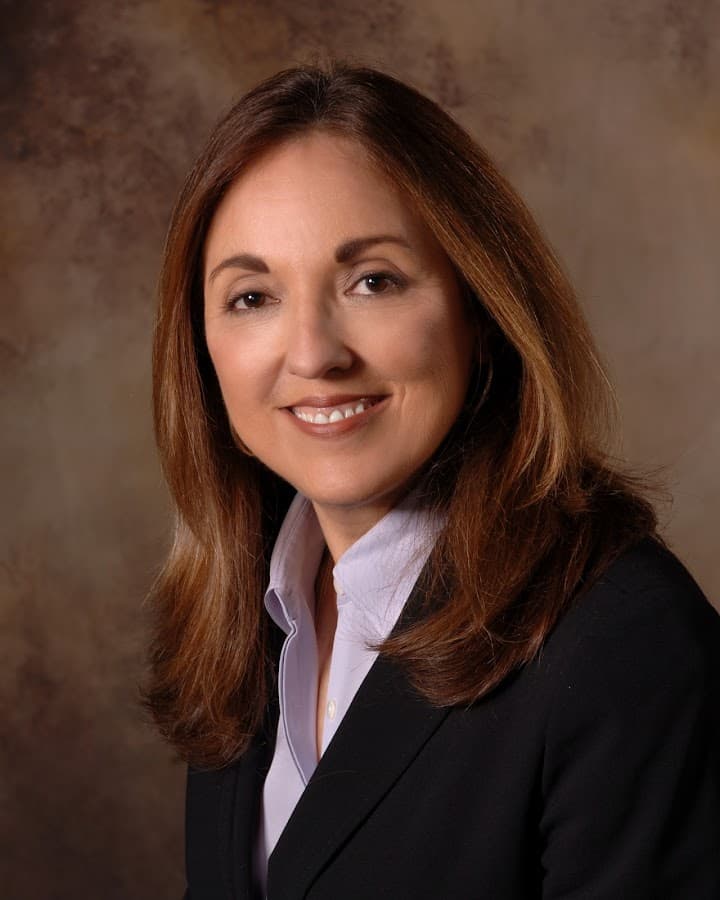 Escobar, Michaels & Associates — foto