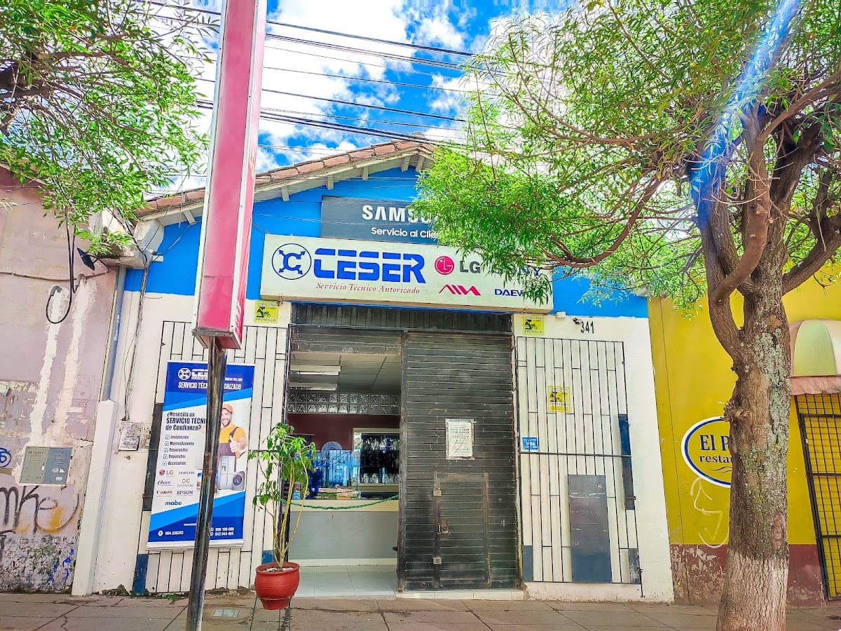 CESER — foto