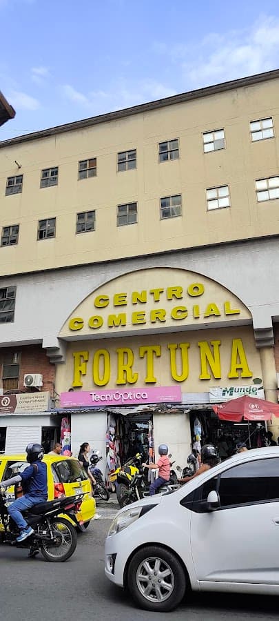 Centro Comercial La Fortuna