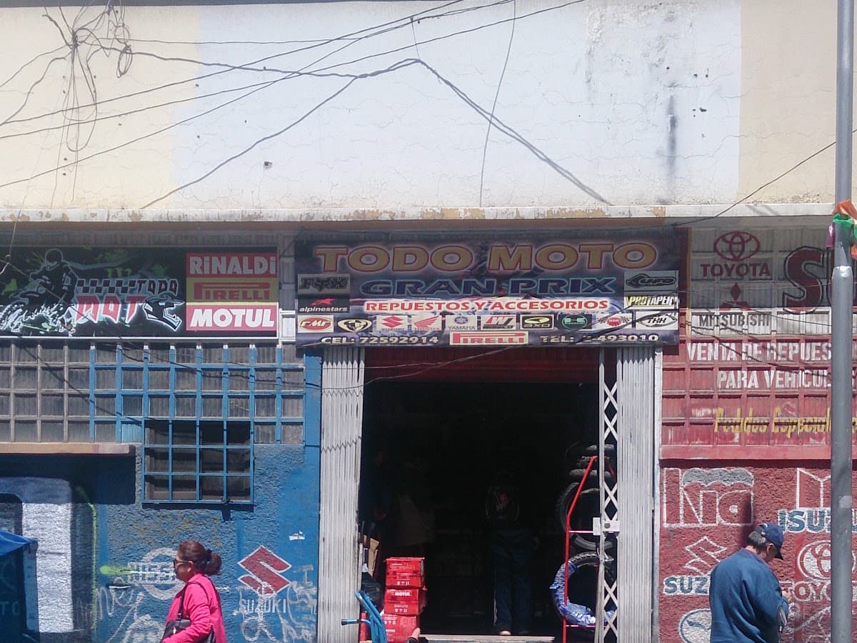Dos Ruedas Moto repuestos — foto