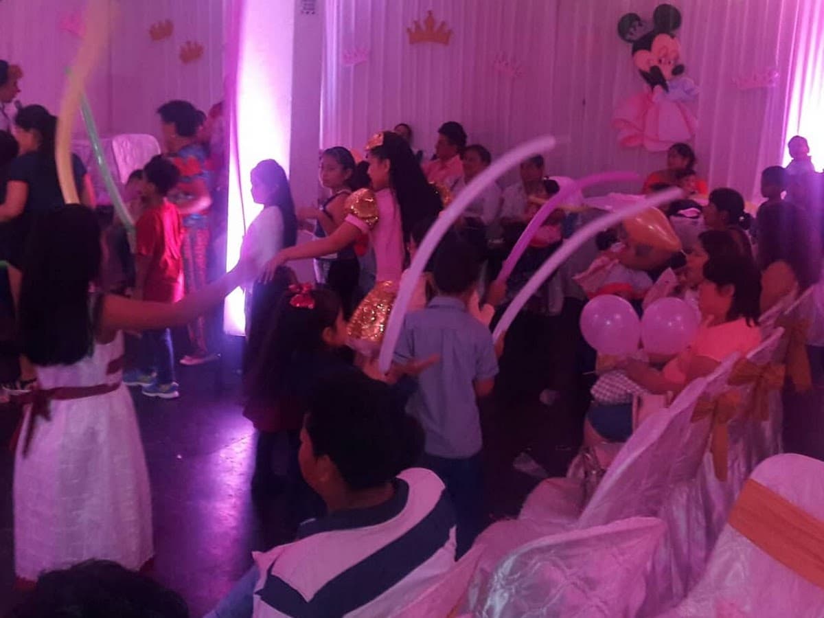CASA LUNA/ Salon de Eventos