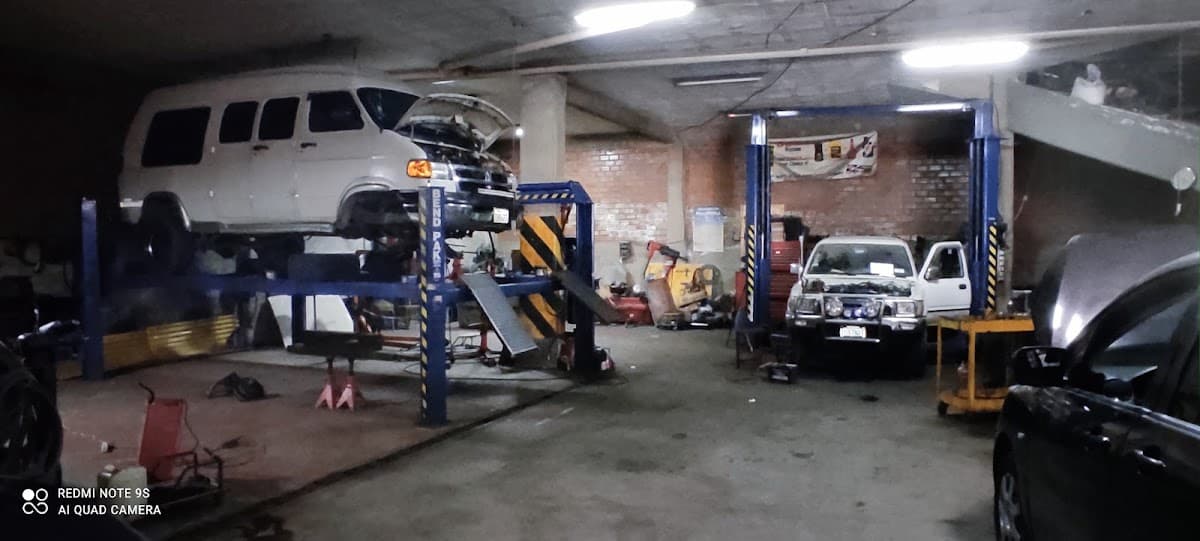 Autoworks La Paz — foto