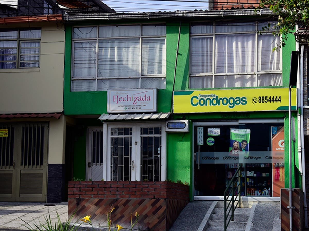 la rebaja No. 3 DROGUERIA La Enea Manizales — foto