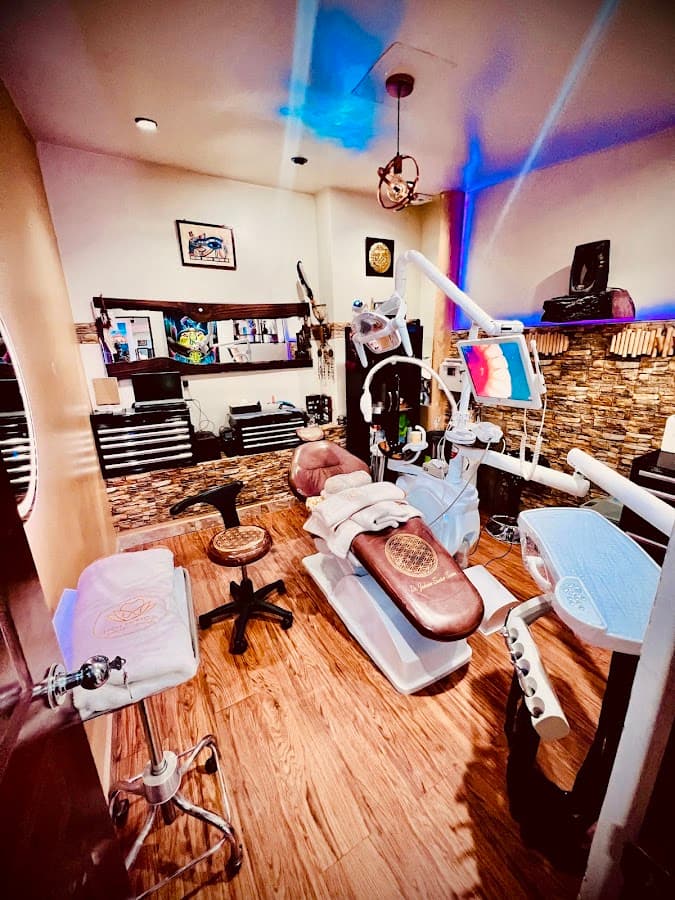 HOLÍSTICA DENTAL CENTER