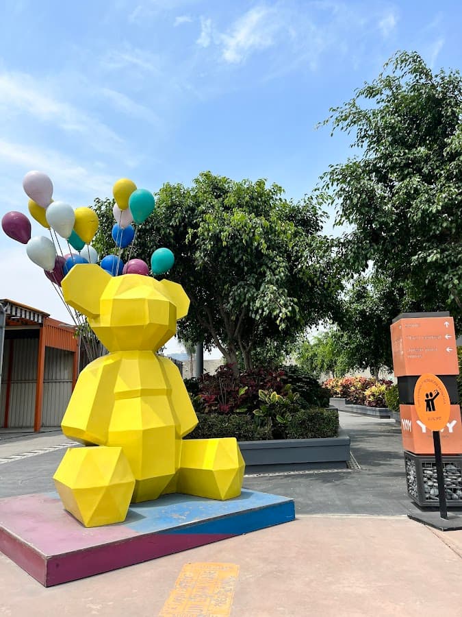 Go Enjoy Perú - Sede Surco YOY Lima Box Park — foto