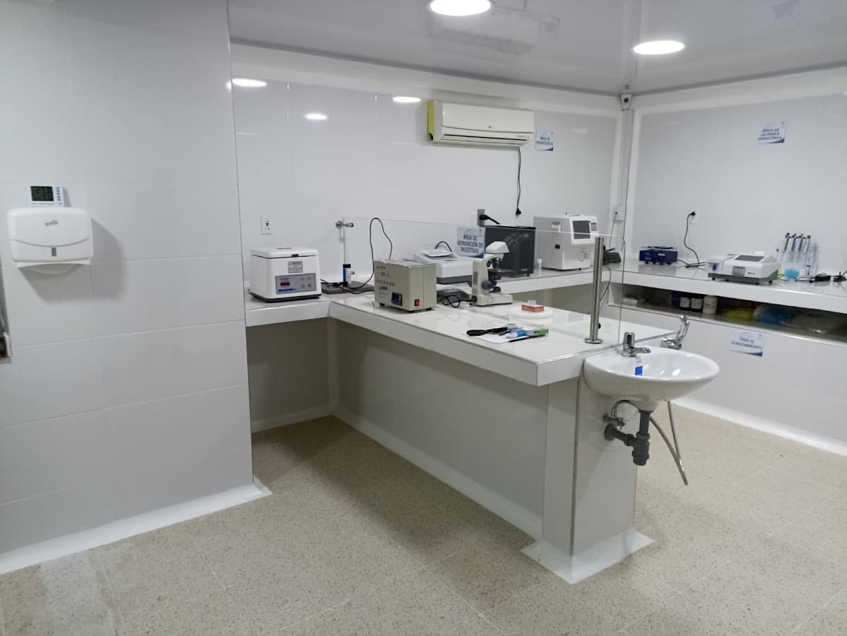 Centro medico Dr Pedro Celis Pinto — foto