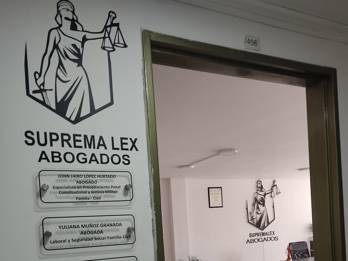 Ospina Salazar FIRMA LEGAL — foto