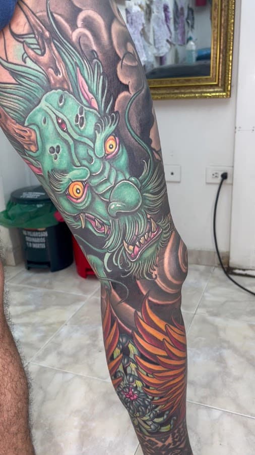 RASEC TATTOO STUDIO — foto