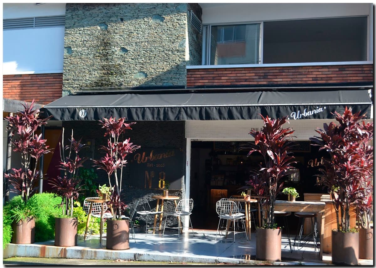 Urbania Café