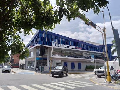 Farmatodo Luzmar - Chacao — foto