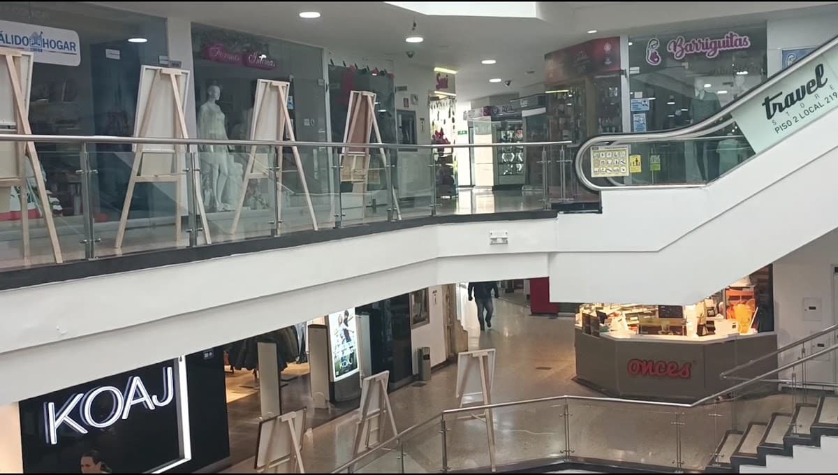Centro Comercial Cabecera Cuarta Etapa — foto