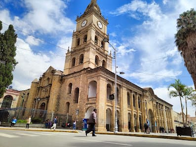 Catedral Metropolitana Basílica de San Sebastián de Cochabamba — foto