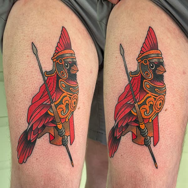 Black Hive Tattoo — foto
