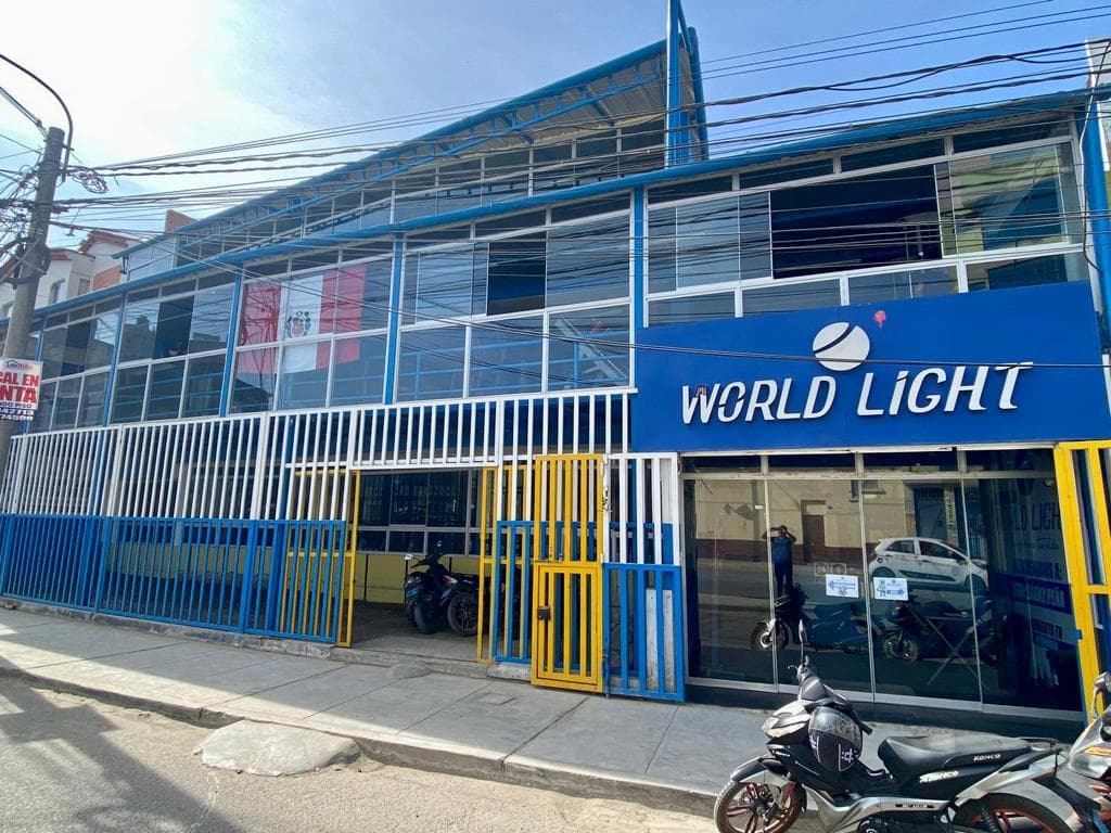 World Light Saenz Peña