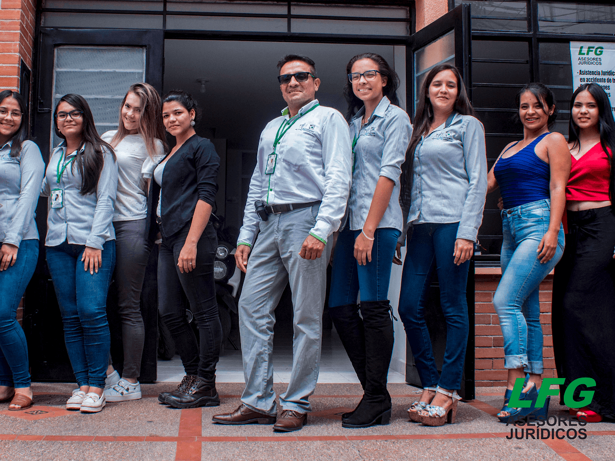LEGGAL ABOGADOS — foto