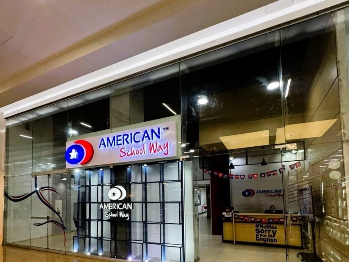 Academia de Idiomas Easy Sede Belén — foto