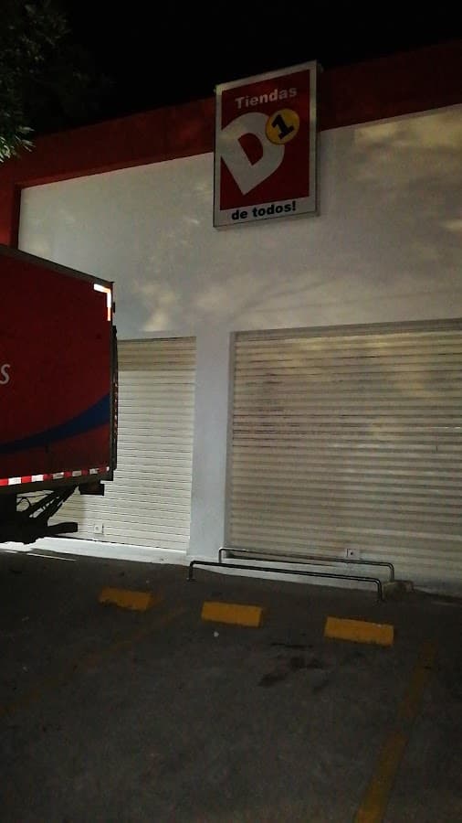 Tiendas Ara El Jardín, Santa Marta # 0181 — foto