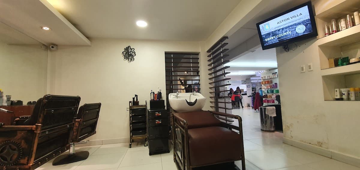 Centro de Belleza y Estética "PRAGA"