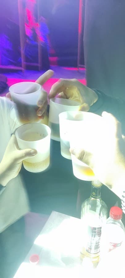 GLOW CLUB — foto