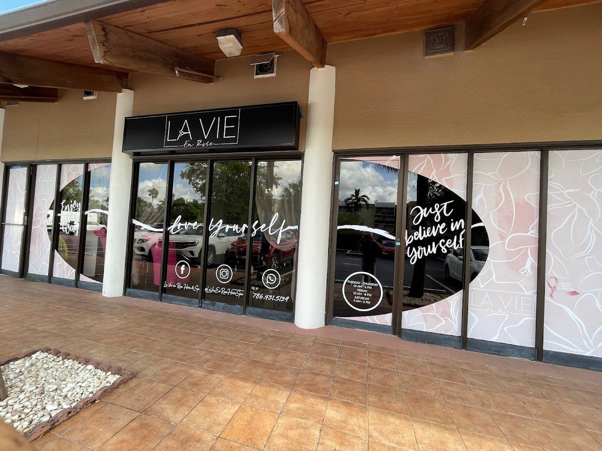 La Vie En Rose Hair Salon & Spa — foto