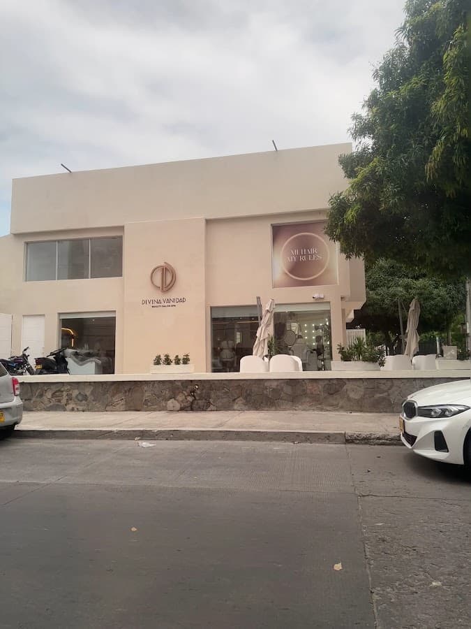 Divina Vanidad — foto