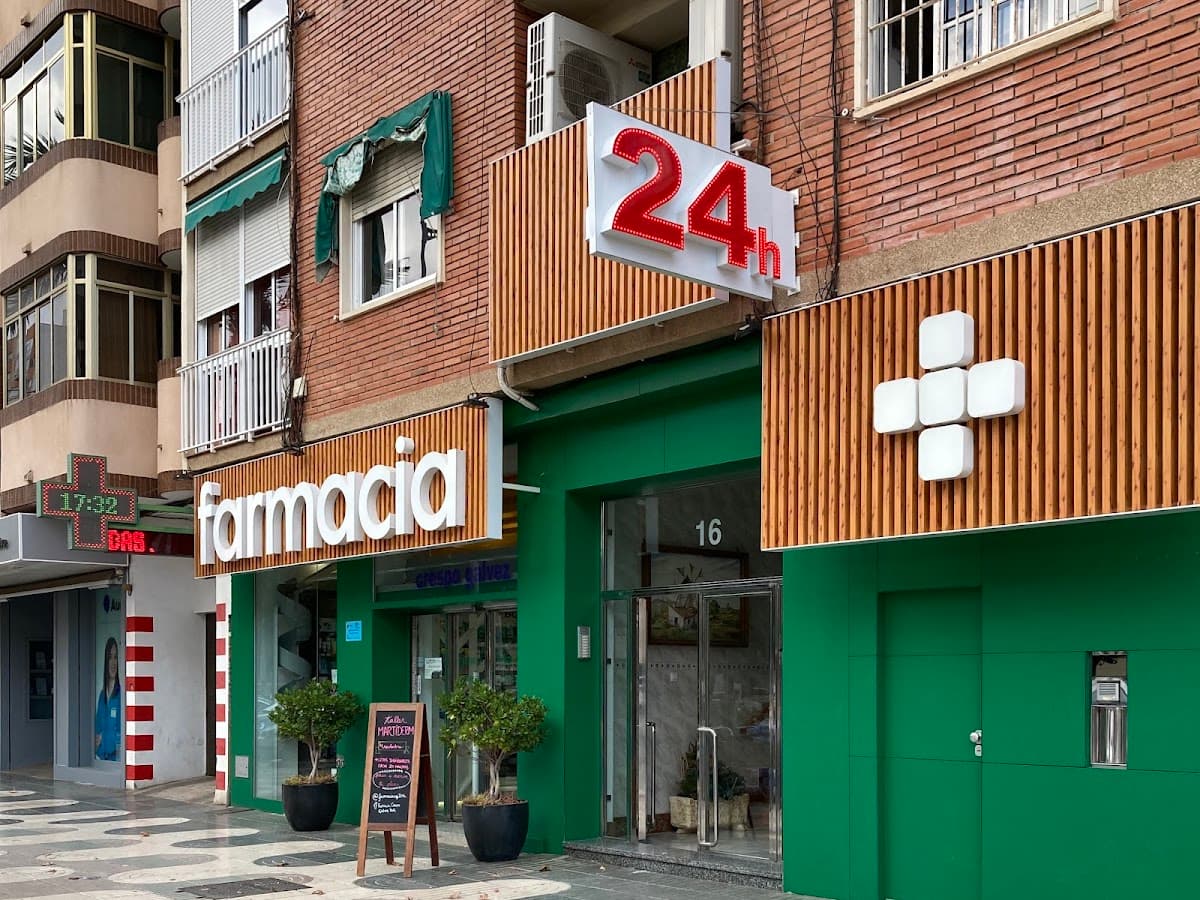 Farmacia Alameda 33 — foto