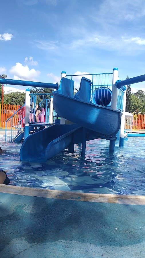Centro Recreacional Villa Silvania — foto