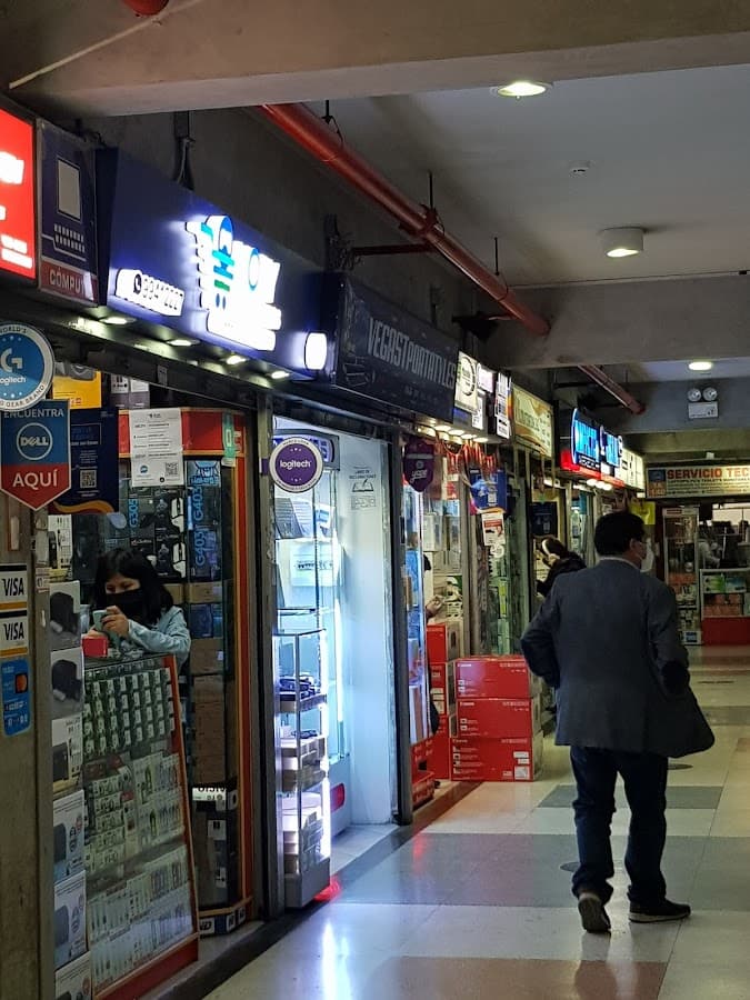 Cyber Plaza — foto