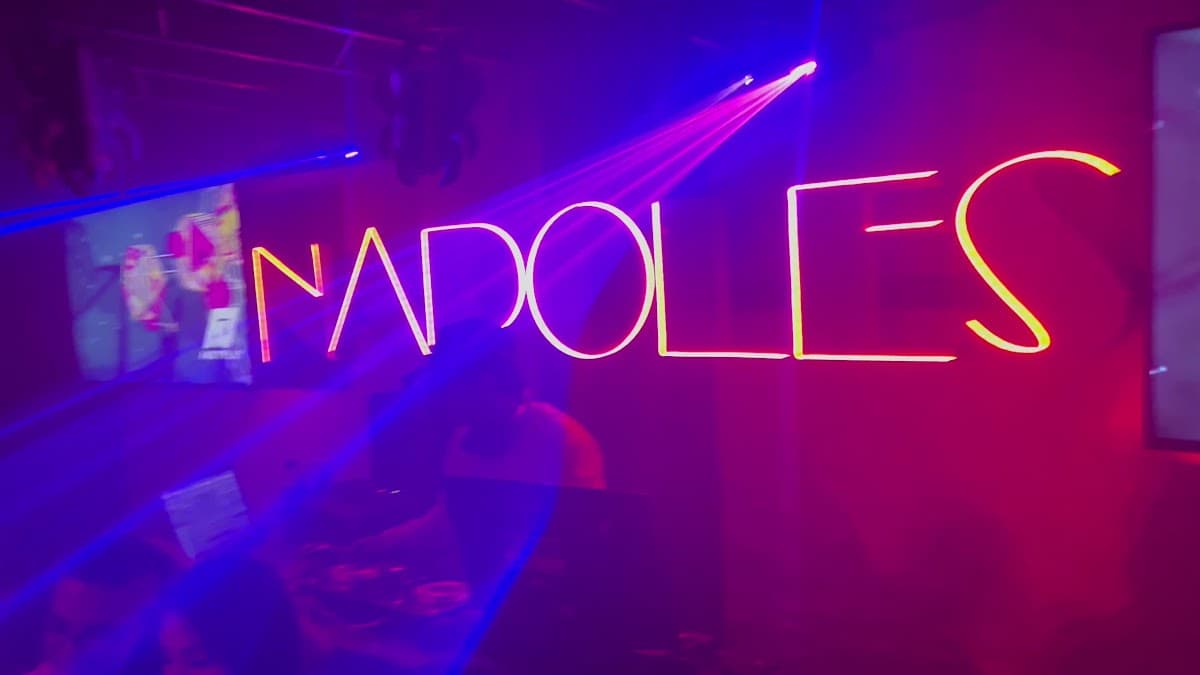 DISCOTECA NAPOLES — foto