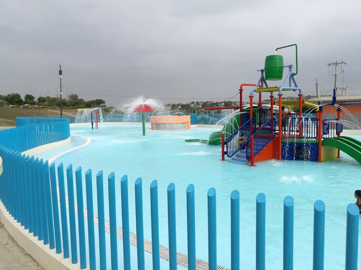 Parque Acuatico "El Fortin"