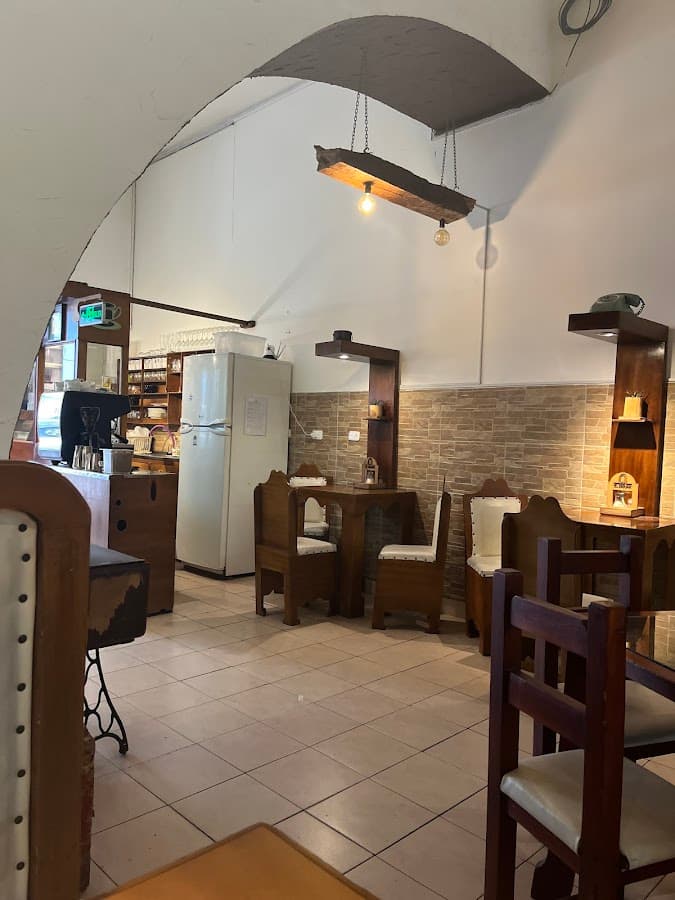 El Zaguán Cafetería Restaurant