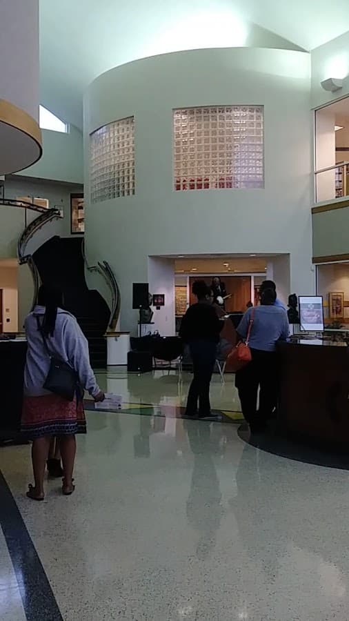 African-American Research Library and Cultural Center — foto
