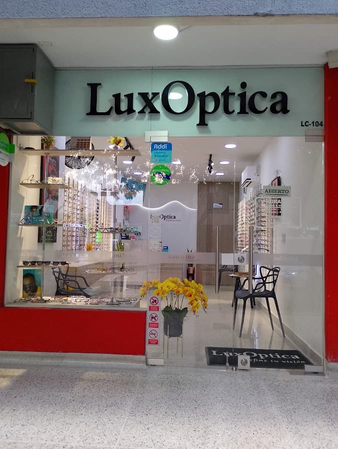 LuxOptica define tu vision