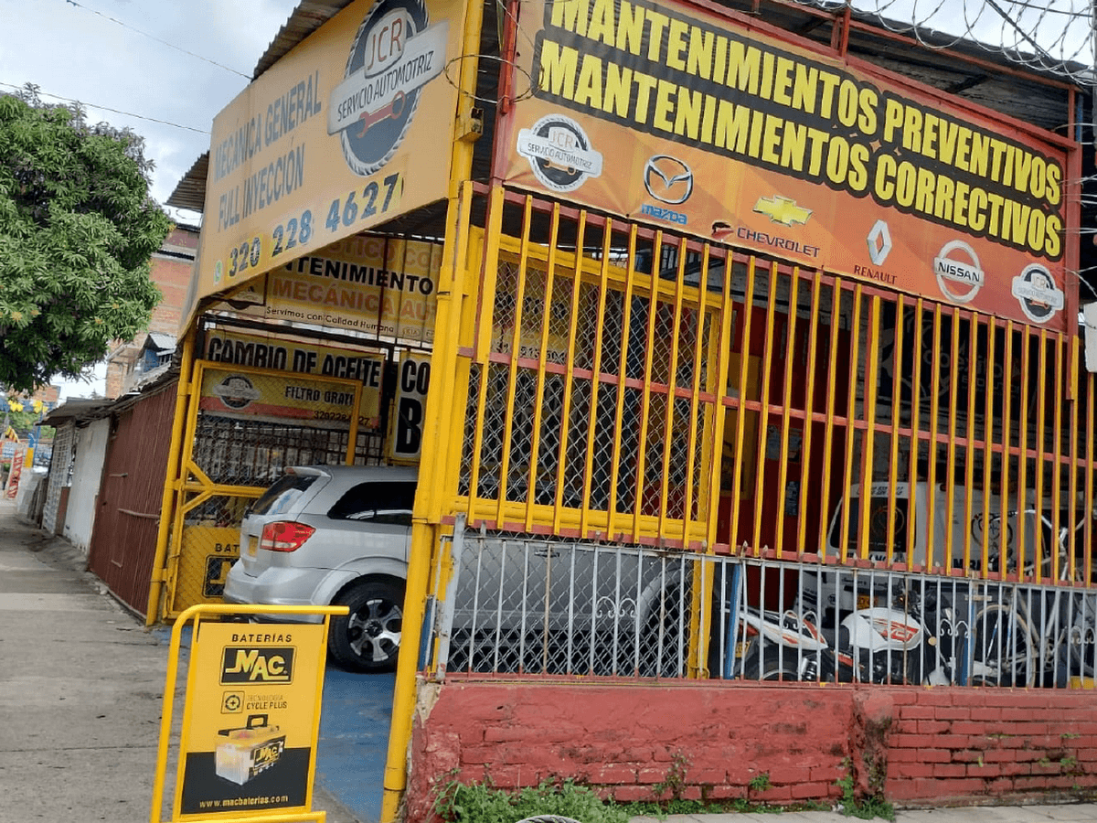 JCR SERVICIO AUTOMOTRIZ S.A.S